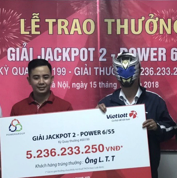 trúng Vietlott có bắt buộc công khai danh tính